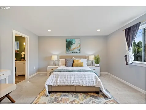 570 NE 55th Avenue Portland OR 97213