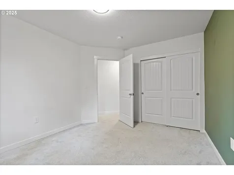 570 NE 55th Avenue Portland OR 97213
