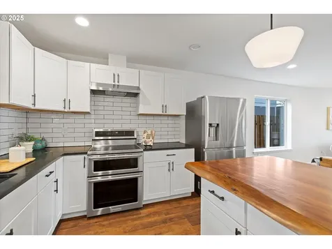570 NE 55th Avenue Portland OR 97213