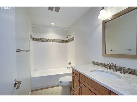 15318 SE 28th Way Vancouver WA 98683