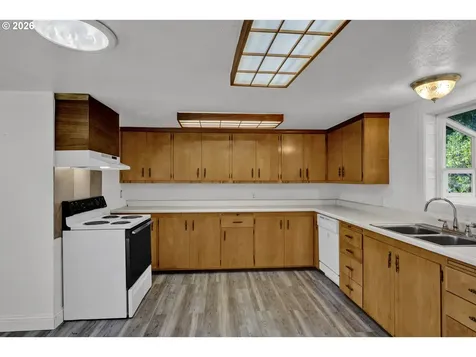 777 Rhododendron Drive Florence OR 97439