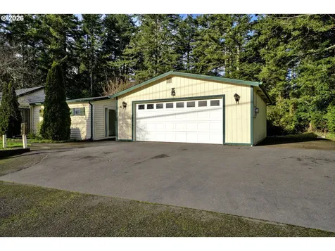 777 Rhododendron Drive Florence OR 97439