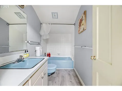 32313 Green Acres Loop Cottage Grove OR 97424