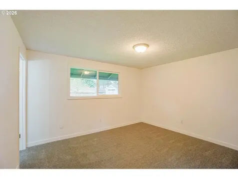 7420 NE 62nd Avenue Vancouver WA 98661