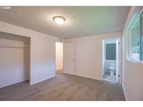 7420 NE 62nd Avenue Vancouver WA 98661