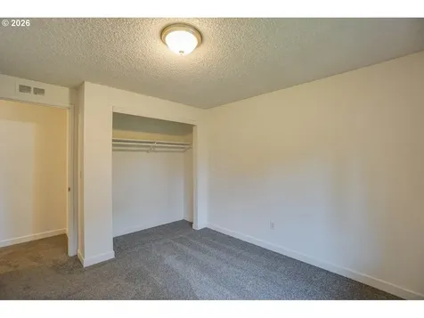 7420 NE 62nd Avenue Vancouver WA 98661