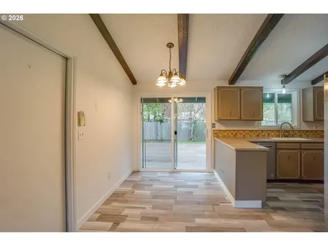 7420 NE 62nd Avenue Vancouver WA 98661