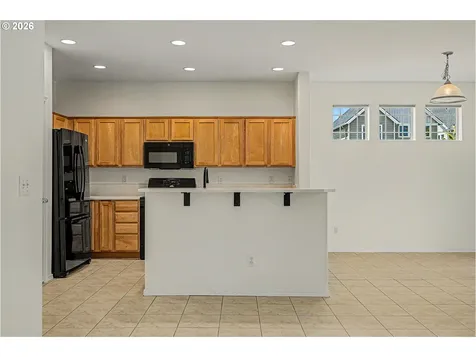 1037 SW 18th Way Troutdale OR 97060