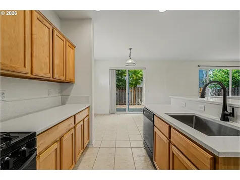 1037 SW 18th Way Troutdale OR 97060