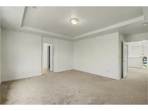 1037 SW 18th Way Troutdale OR 97060