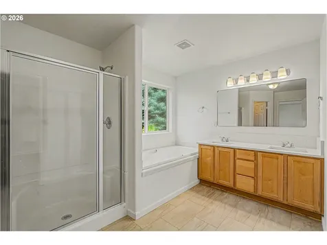 1037 SW 18th Way Troutdale OR 97060