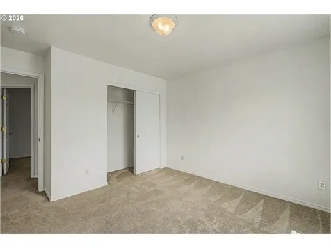 1037 SW 18th Way Troutdale OR 97060