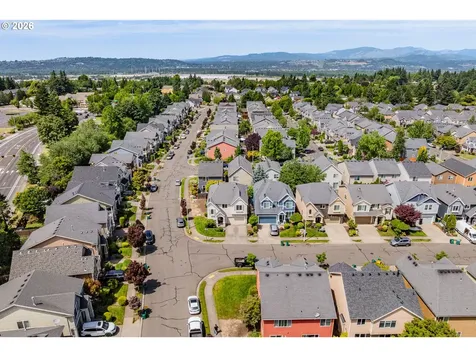 1037 SW 18th Way Troutdale OR 97060