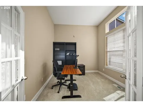 5208 NW Shoreline Way Portland OR 97229