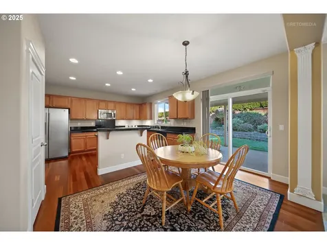 5208 NW Shoreline Way Portland OR 97229