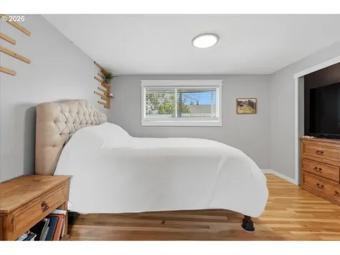 7001 SE 71st Avenue Portland OR 97206
