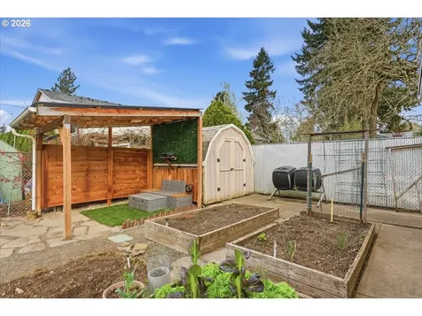 7001 SE 71st Avenue Portland OR 97206