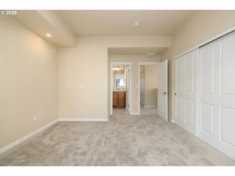 28528 SW Dundee Lane Wilsonville OR 97070