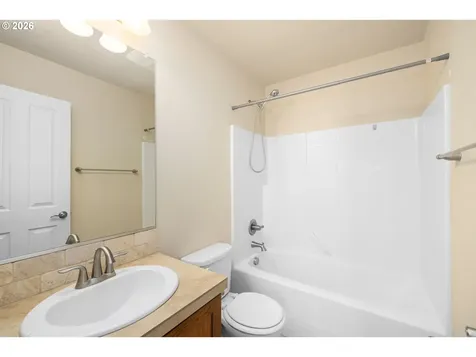 28528 SW Dundee Lane Wilsonville OR 97070