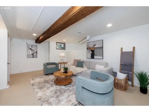 7407 SE 30th Avenue Portland OR 97202