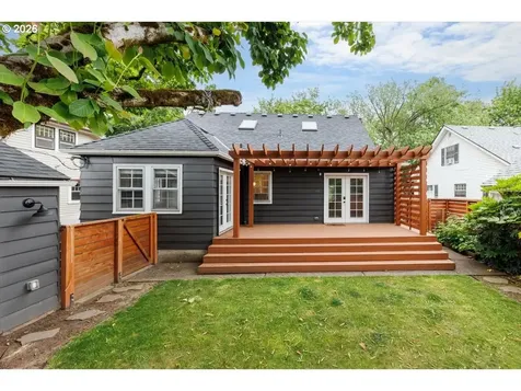 7407 SE 30th Avenue Portland OR 97202