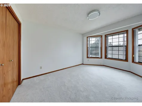 1647 NE 155th Avenue Portland OR 97230