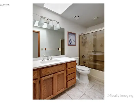 1647 NE 155th Avenue Portland OR 97230