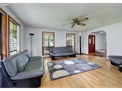 1647 NE 155th Avenue Portland OR 97230