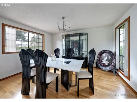 1647 NE 155th Avenue Portland OR 97230
