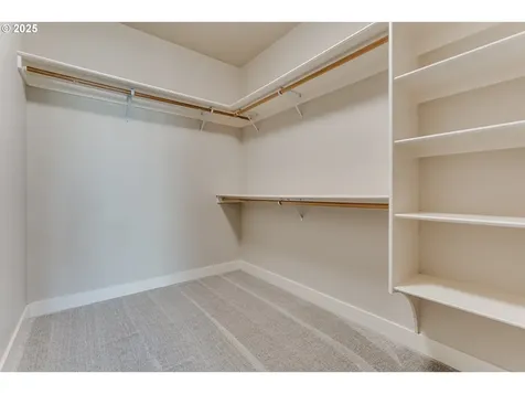 933 Lorella Avenue Eugene OR 97401