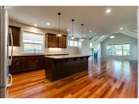 933 Lorella Avenue Eugene OR 97401