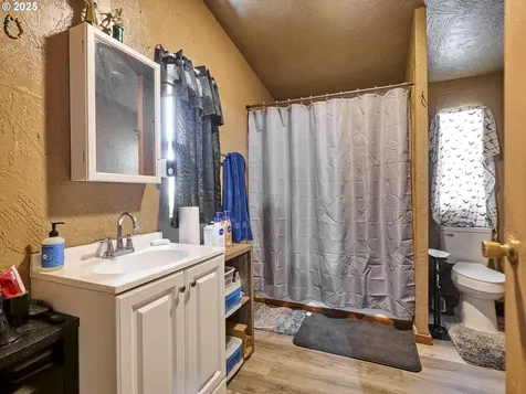 1632 Brown Street Woodburn OR 97071