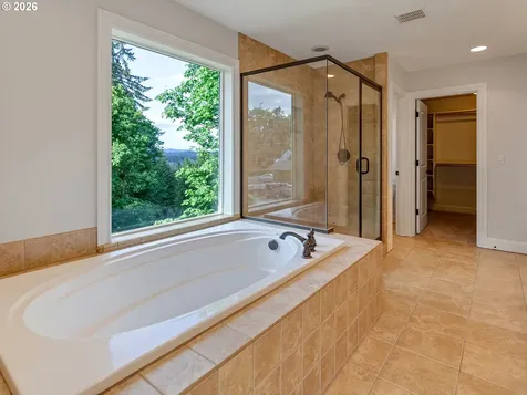 6345 Caufield Street West Linn OR 97068