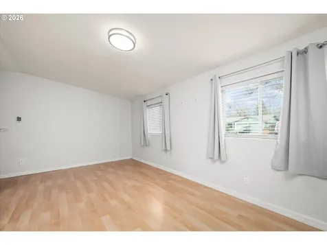 1755 Brentwood Avenue Eugene OR 97401
