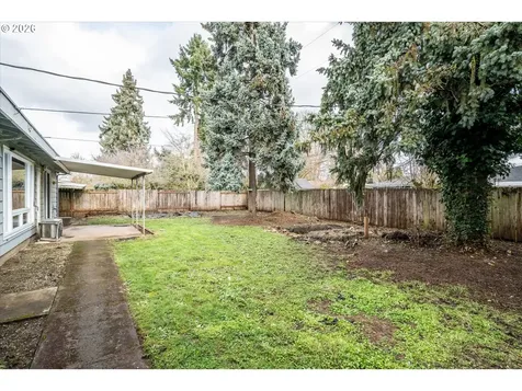 1755 Brentwood Avenue Eugene OR 97401