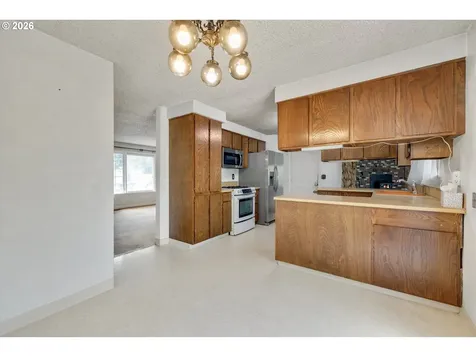 13735 SE Rhone Street Portland OR 97236