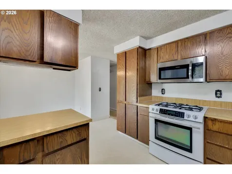 13735 SE Rhone Street Portland OR 97236