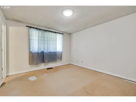 13735 SE Rhone Street Portland OR 97236