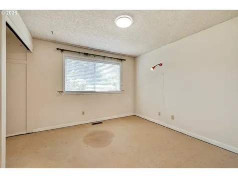 13735 SE Rhone Street Portland OR 97236