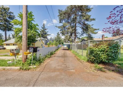13735 SE Rhone Street Portland OR 97236