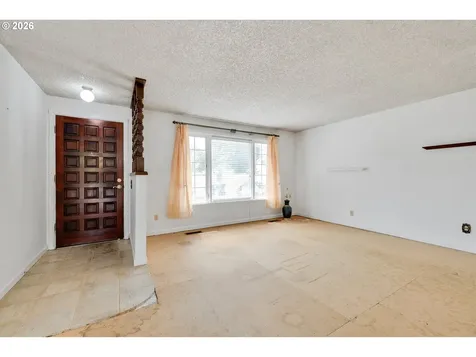 13735 SE Rhone Street Portland OR 97236