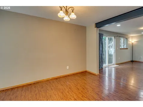 925 N 1st Avenue Ridgefield WA 98642