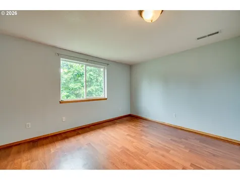 925 N 1st Avenue Ridgefield WA 98642