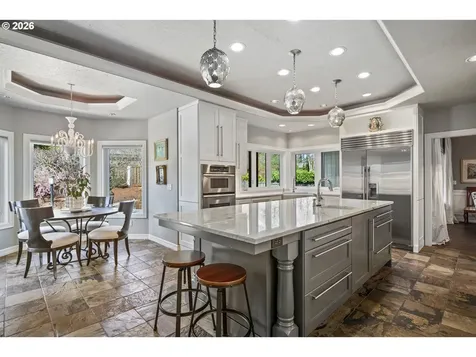 21473 Rosepark Court West Linn OR 97068