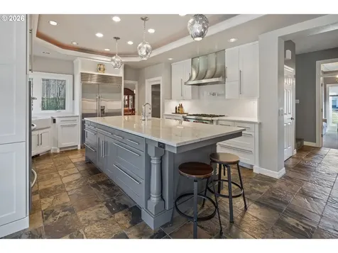 21473 Rosepark Court West Linn OR 97068