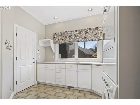 21473 Rosepark Court West Linn OR 97068