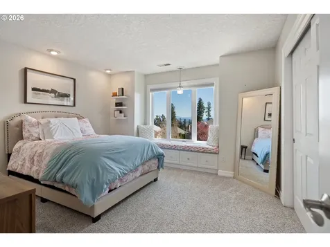 21473 Rosepark Court West Linn OR 97068