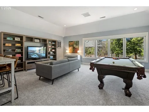 21473 Rosepark Court West Linn OR 97068