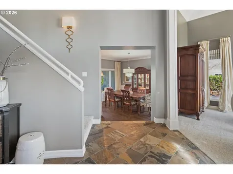 21473 Rosepark Court West Linn OR 97068