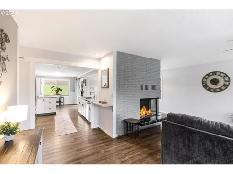 144 Alpha Drive Longview WA 98632